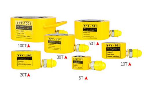 龍巖越野車維修使用電動千斤頂注意事項